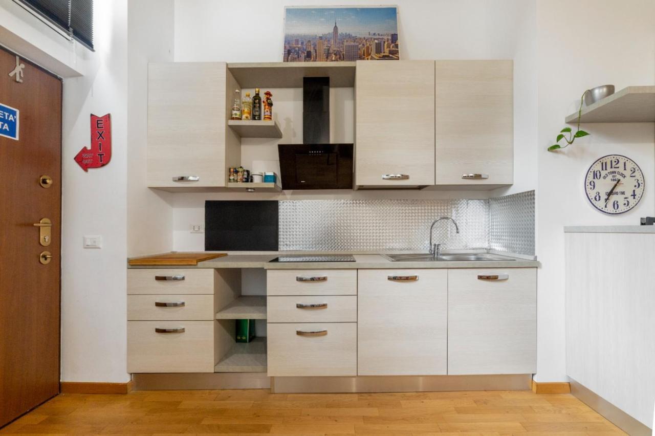 Dergano & Maciachini Cozy Apartment Milánó Kültér fotó